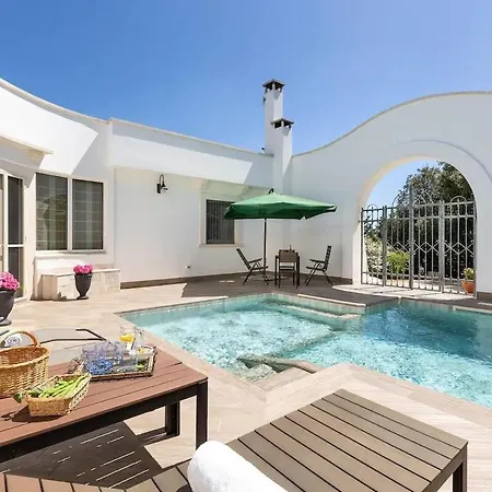 Holiday home La Masciara, In Puglia *